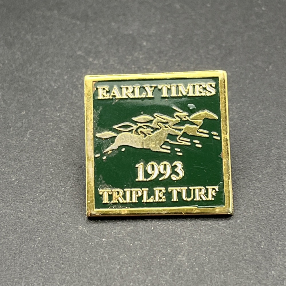 Early Times 1993 Triple Turf Horse Racing Lapel Hat Pin‎